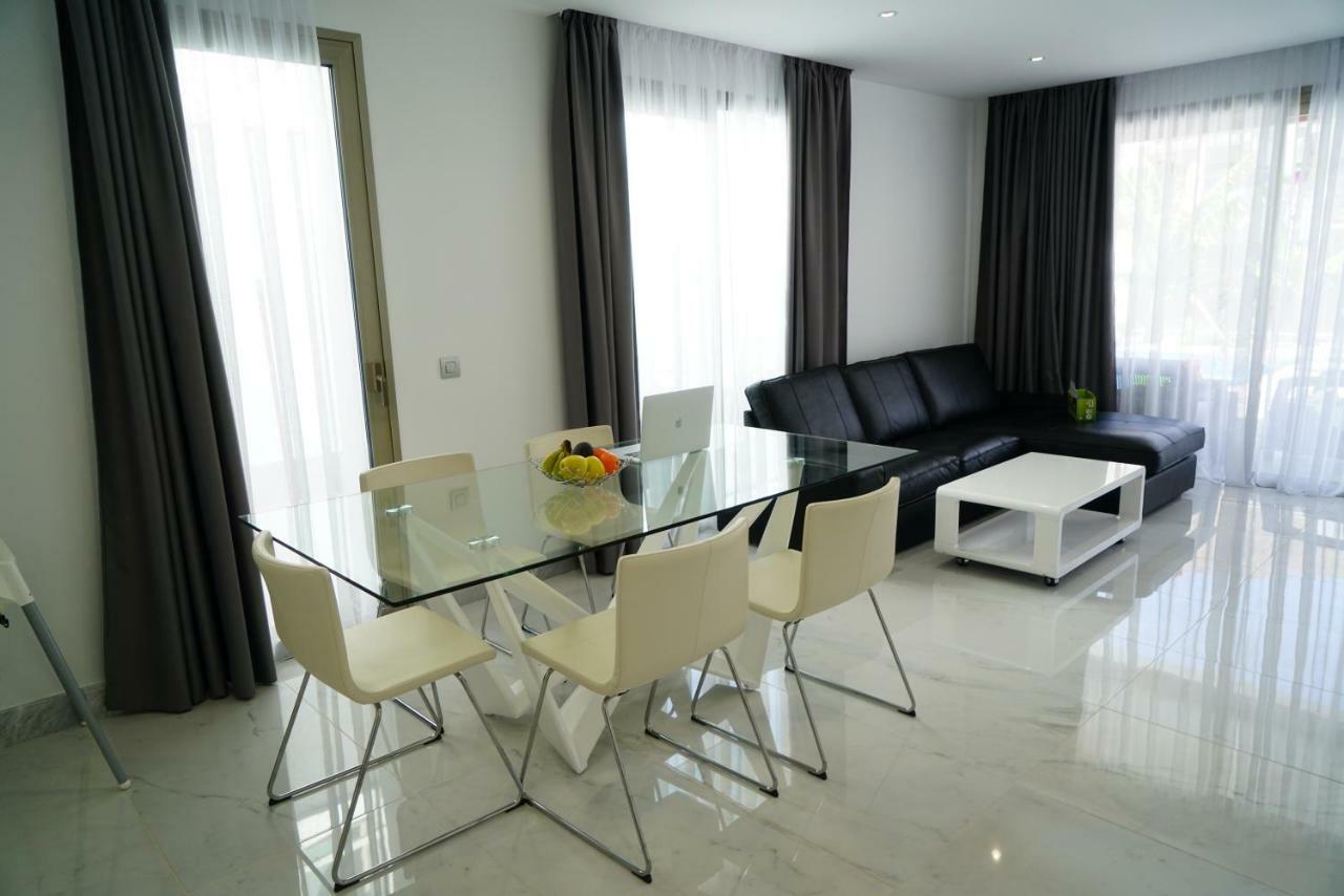 أرونا Luxury Villa In Los Cristianos المظهر الخارجي الصورة